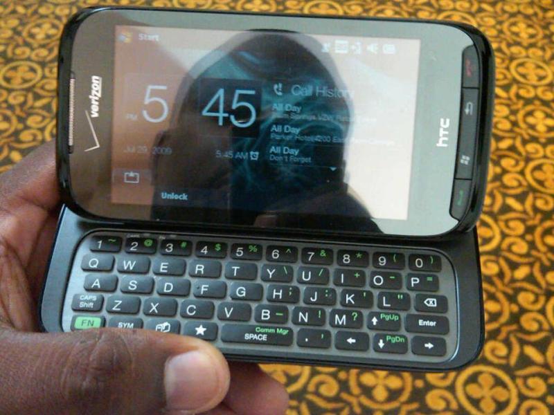 New spy shots of HTC Touch Pro2 wearing Verizon brand