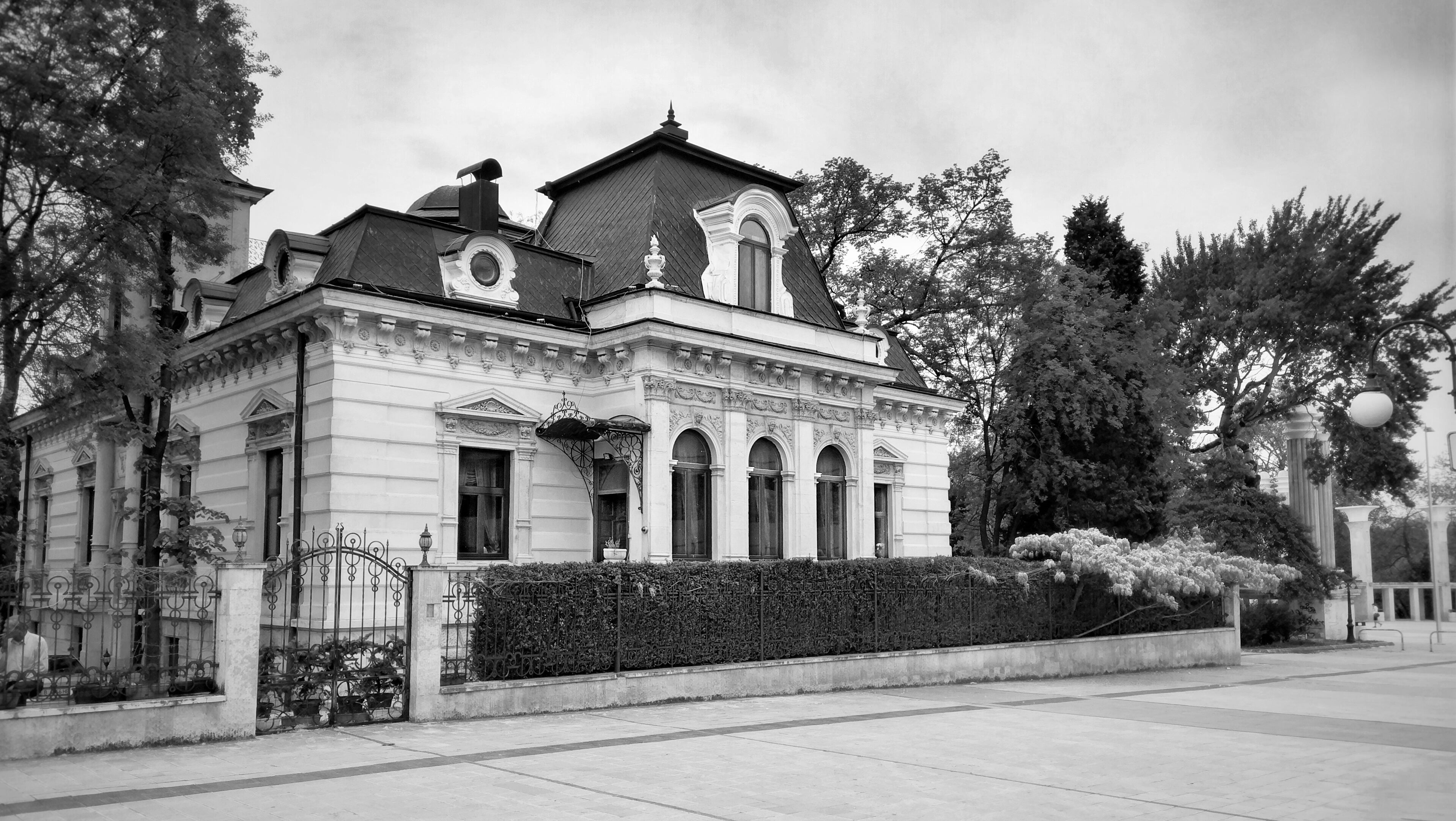 Old-timey - How to edit photos like a pro using only Snapseed