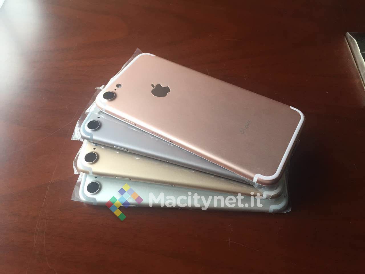 iPhone 7 photos show back shells in all four colors — no Space Black to be seen