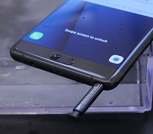 The Galaxy Note 7 and its new S Pen, both ready to get wet - Samsung Galaxy Note 7 hands-on: meet the curved-screen, waterproof new phablet