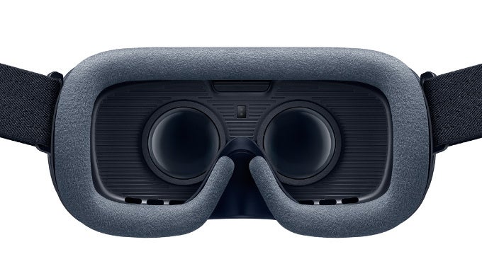Samsung introduces new Gear VR: Note 7 USB-C compatible, improved padding and comfort
