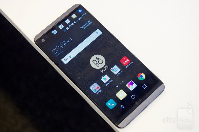 LG V20 preview: tanky phablet sports second screen and replaceable battery
