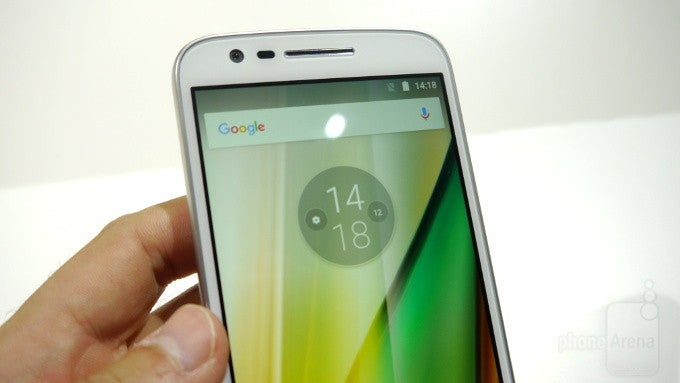 Motorola Moto E hands-on: affordable and unremarkable