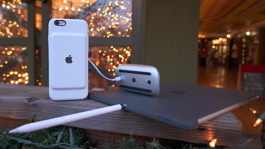 That's a lot of Apple 'courage' in one picture - Courage is (kinda) trending on Twitter right now, but for all the wrong reasons