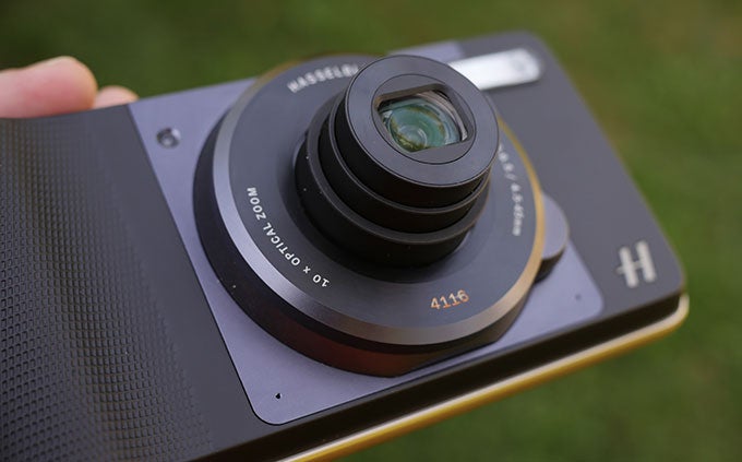 Hasselblad True Zoom impressions and gallery: see what the Moto Mods camera add-on can do