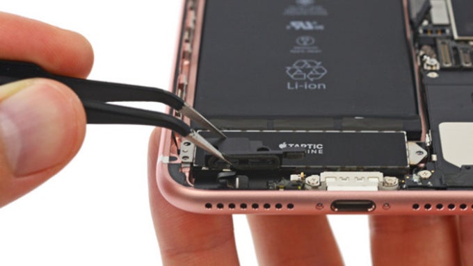 Apple iPhone 7 Plus teardown reveals 2,900mAh battery, 3GB of RAM and more