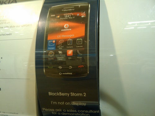 Storm 2 training video leaks out for Verizon, Vodafone promo material is pictured