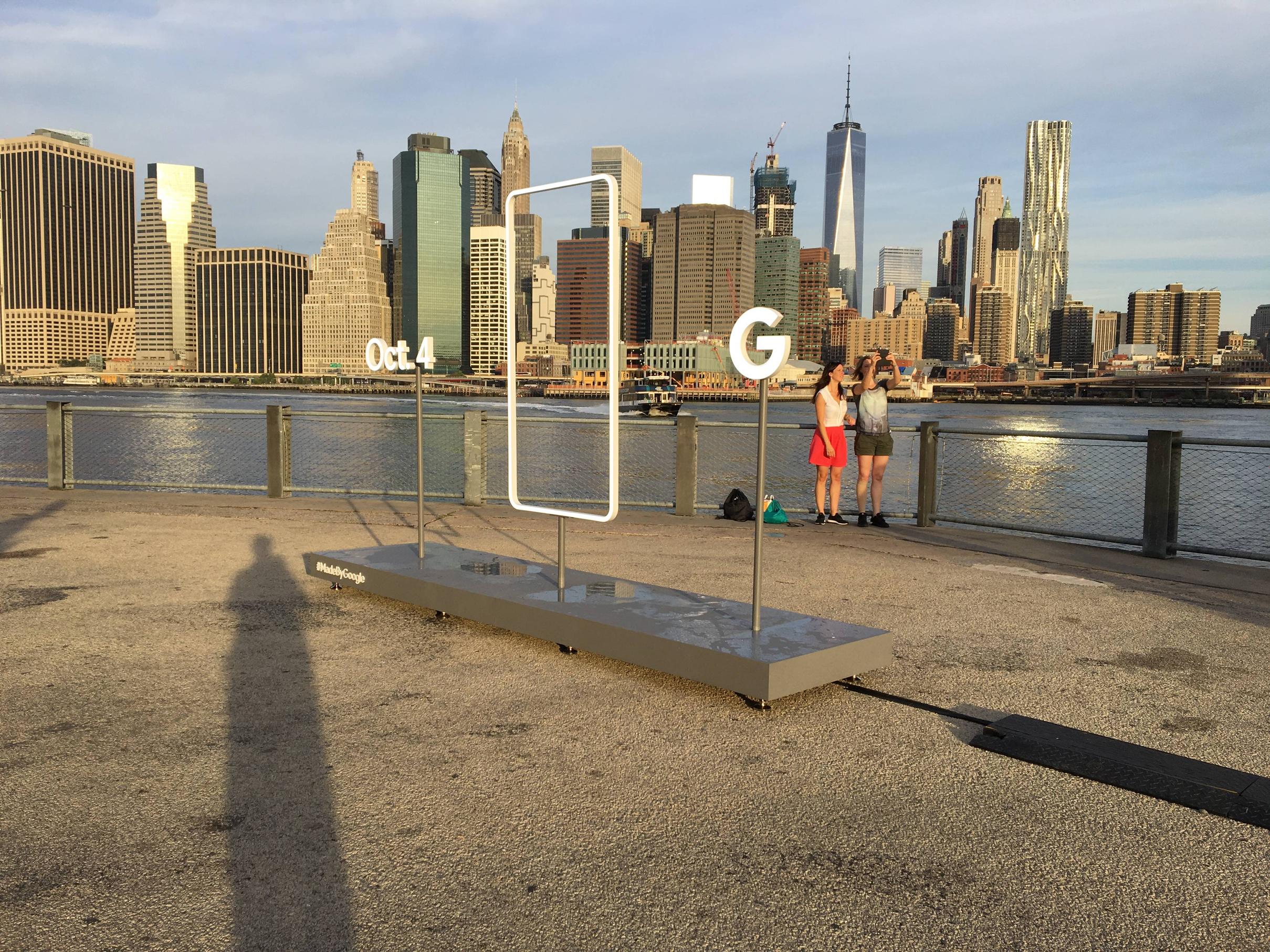 The Pixel sculpture in Brooklyn - What to expect from Google&#039;s October 4 event: Pixel &amp; Pixel XL phones, Andromeda OS, new Nexus tablet