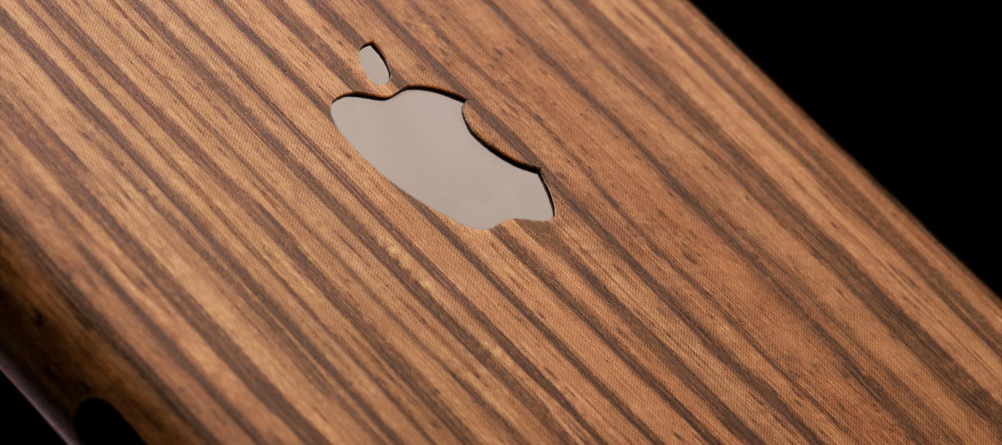 Exceptional vinyl skins for the Apple iPhone 7 and iPhone 7 Plus: dbrand and Slickwraps&#039; best