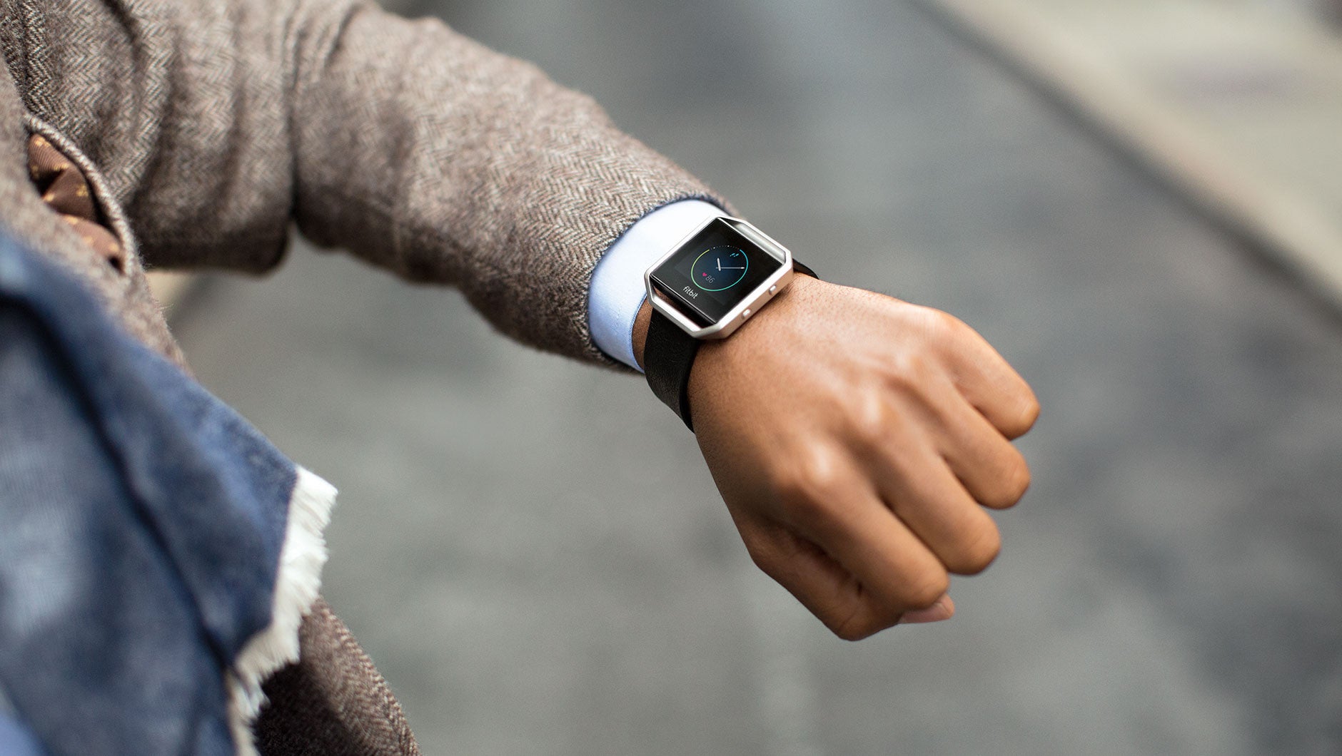 Fitbit Blaze fitness tracker gets more smartwatch-like features in latest software update