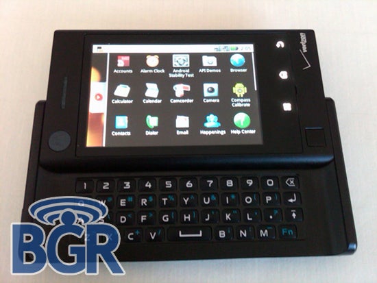 Verizon&#039;s  second Motorola Android device is the Calgary; picture revealed