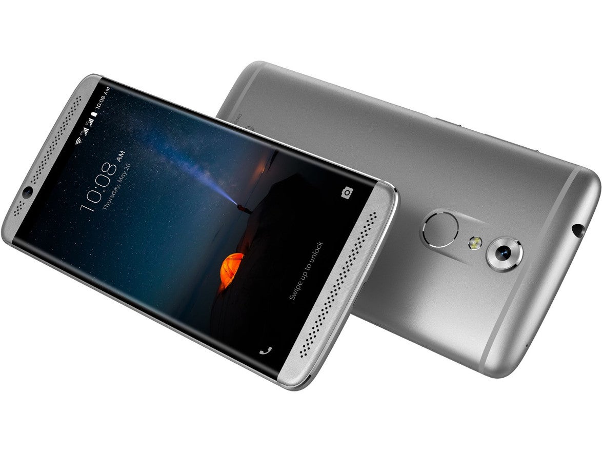 ZTE&#039;s Axon 7 Mini is up for pre-order in the US at just $299.98