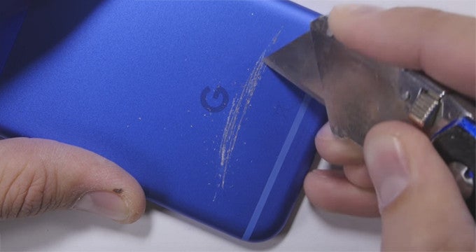 Very Blue Google Pixel goes through the trials: fares well in scratch and bend tests