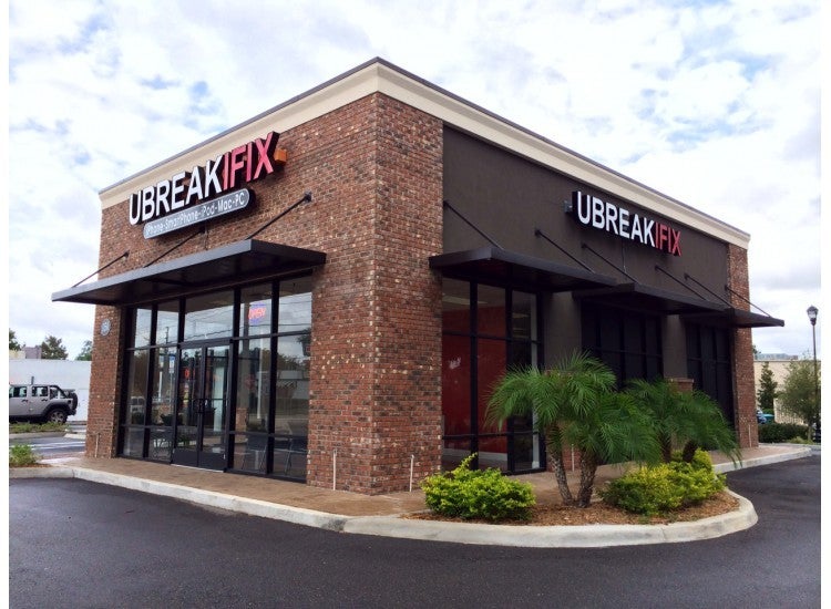 uBreakiFix&#039;s location in Winter Park, Florida - Google partners with uBreakiFix to provide walk-in screen replacements for Pixel phones