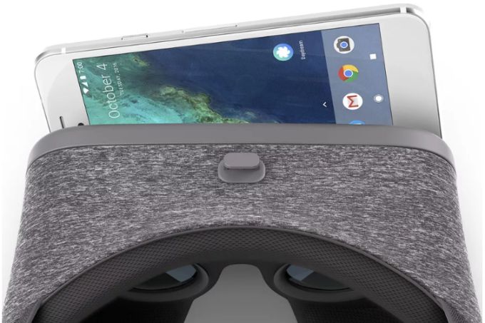 Google Daydream View release date and pricing announced, headset lands November 10 for $79