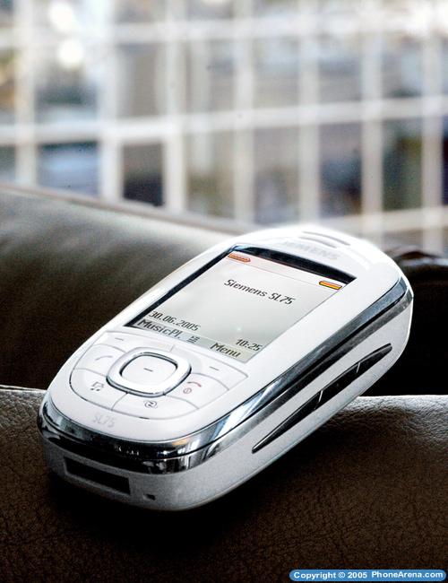 Two new High-end Siemens phones announces - S75 and SL75
