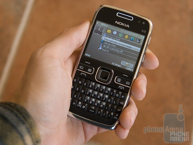 Hands-on with the Nokia E72
