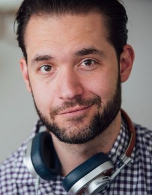 Reddit founder, Alexis Ohanian - Reddit founder openly attacks Twitter hashtags