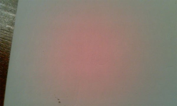 An example of the pink aura with faulty HD2 units - HTC HD2 has a camera problem