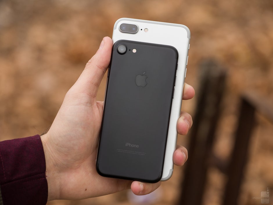 Apple iPhone 7 Plus vs iPhone 7: is Apple's larger handset worth - PhoneArena