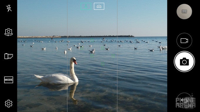 The LG V20 camera app with the grid option enabled. Use the lines as a guide to keep your horizon straight. Also, applying the 'rule of thirds' – where your subject is at a point where two of the grid lines intersect – makes for more interesting shots - Use these LG V20 camera tips and tricks to shoot the best photos you've ever taken