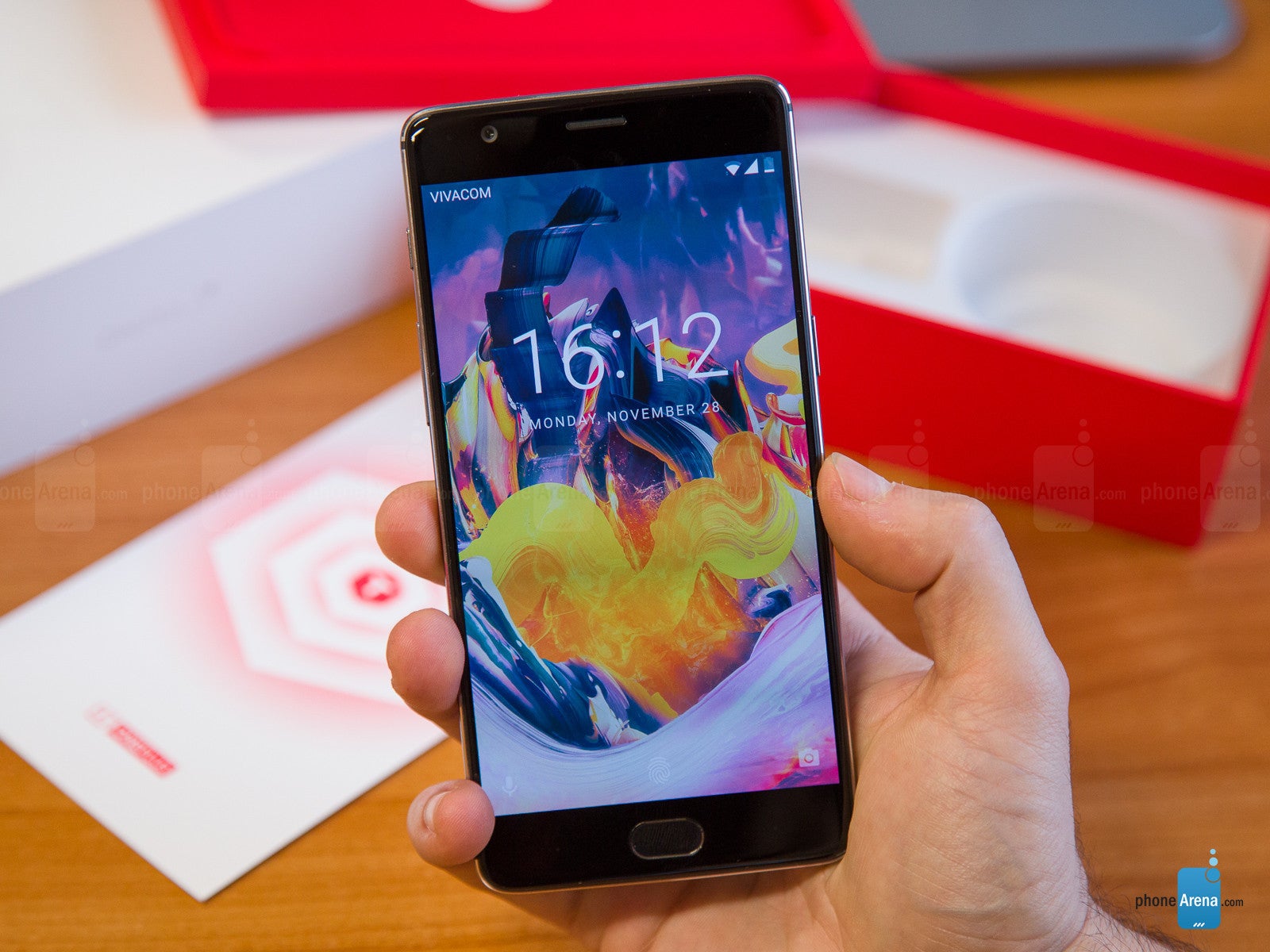 OnePlus 3T receiving its first OxygenOS OTA update