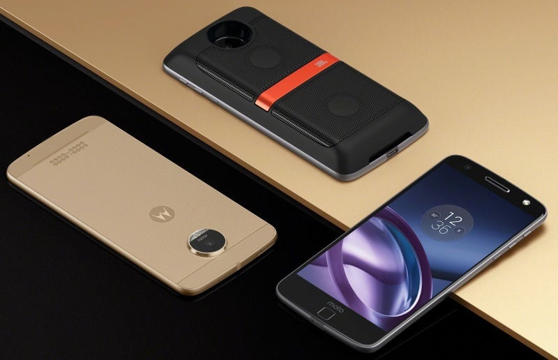 Lenovo&#039;s revenue for Q2 takes a blow; Moto Z still on the rise