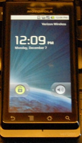 Motorola DROID software update page is posted by Verizon (new video)