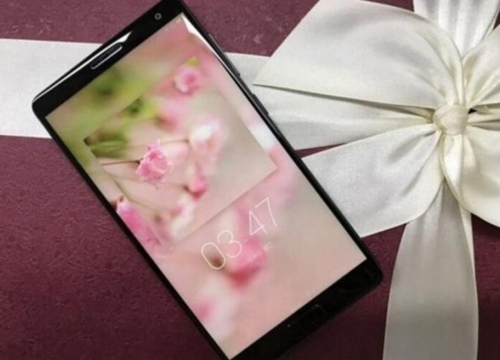 Less (bezel) is More - The ZUK Edge leaks again in hands-on image - Snapdragon 821-powered ZUK Edge leaked again in live image