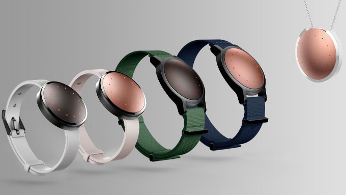 Late shoppers' gift guide: fitness bands, smartwatches