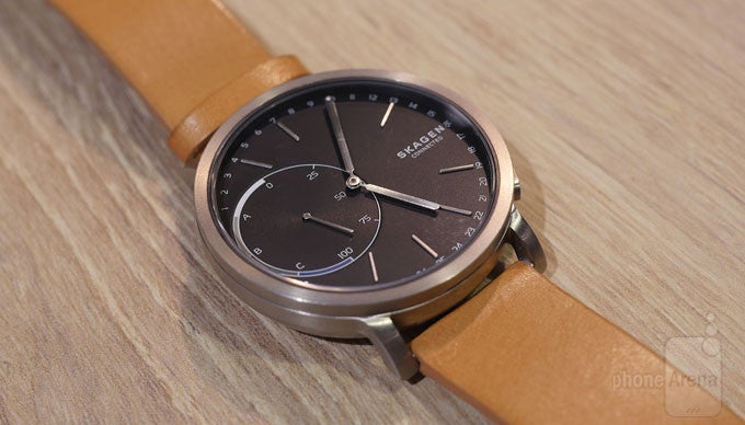 Late shoppers' gift guide: fitness bands, smartwatches