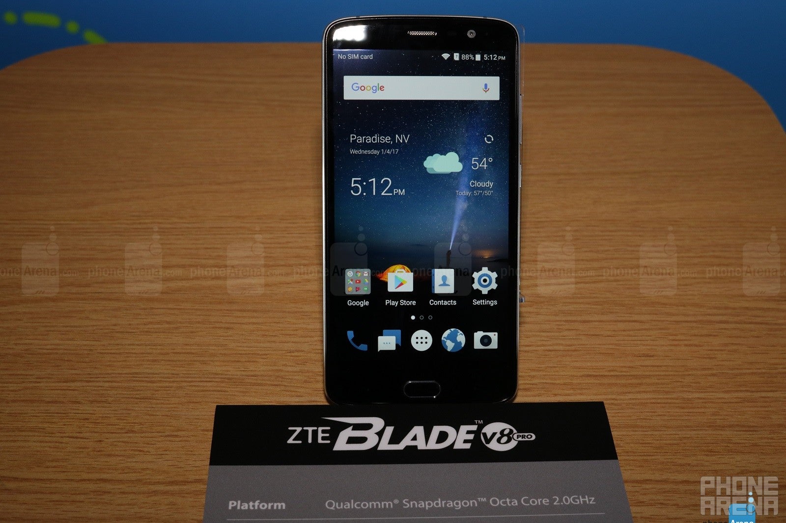 Hands on with the ZTE Blade V8 Pro - another budget, dual-camera smartphone