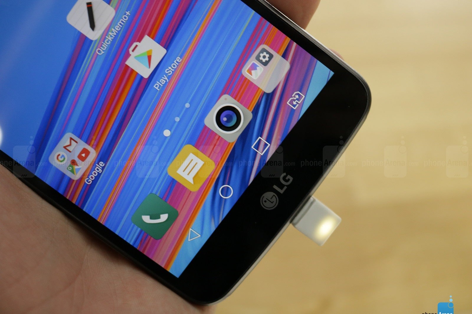 Going hands on with the LG Stylus 3 - a phone with a lot of the Note's features for a lot less money