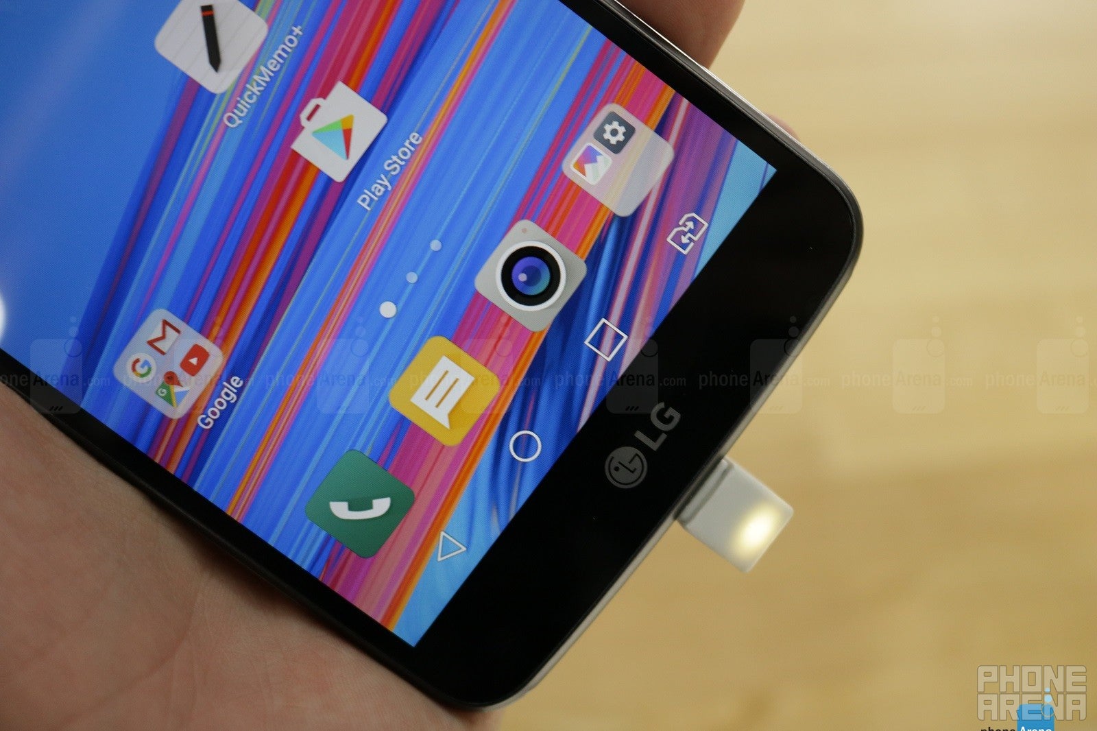 Going hands on with the LG Stylus 3 - a phone with a lot of the Note's features for a lot less money