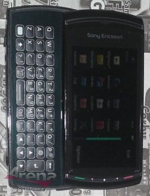 Unknown Sony Ericsson device looks like Kurara. features QWERTY keyboard