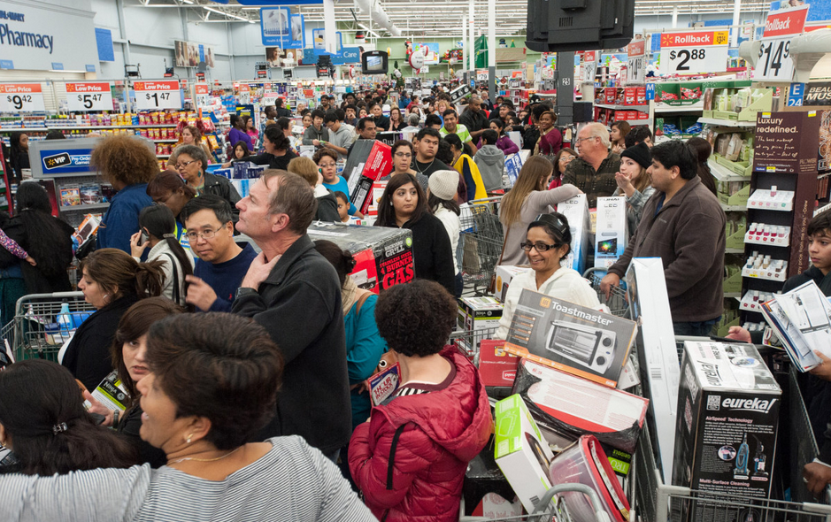 Walmart's new app will have you avoiding checkout scenes like this one - The Walmart Scan &amp; Go app will get you out of the store in a jiff