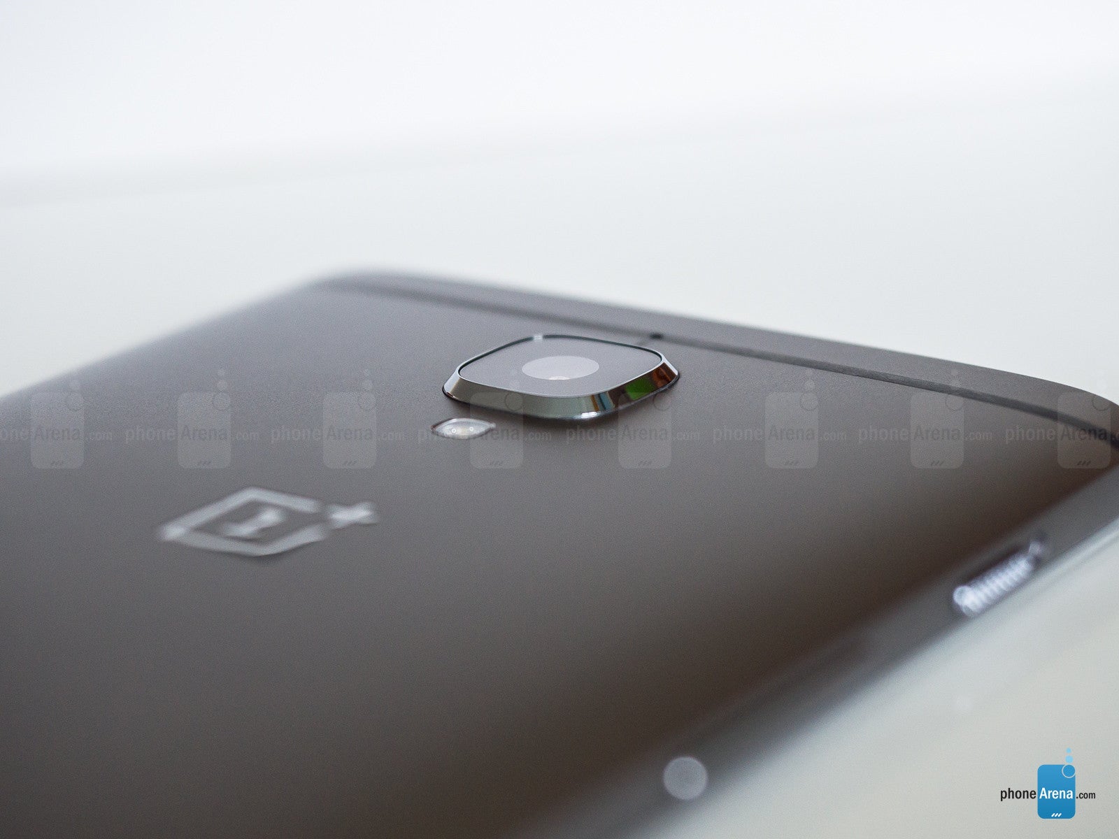 OxygenOS 4.0.2 update rolling out to OnePlus 3 and 3T, Wi-Fi connectivity issues persist