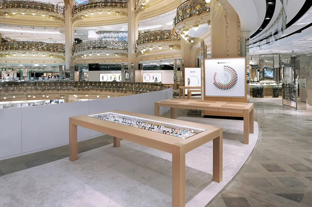The Apple Watch pop up store at Galeries Lafayette in Paris is closing - Another Apple Watch pop-up shop shuts down as the wearable is no longer pushed as a fashion item