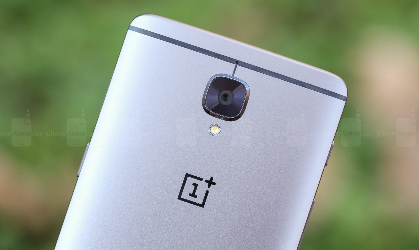 OnePlus 3T - OnePlus halts Open Beta releases for the OnePlus 3 and 3T for a month