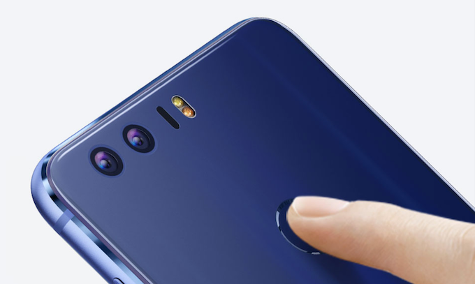 Honor 8 goes on sale for $320, makes a great Valentine's Day tech gift idea