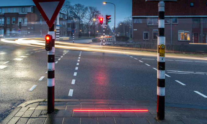 Dutch municipality rolls out traffic lights for distracted smartphone users