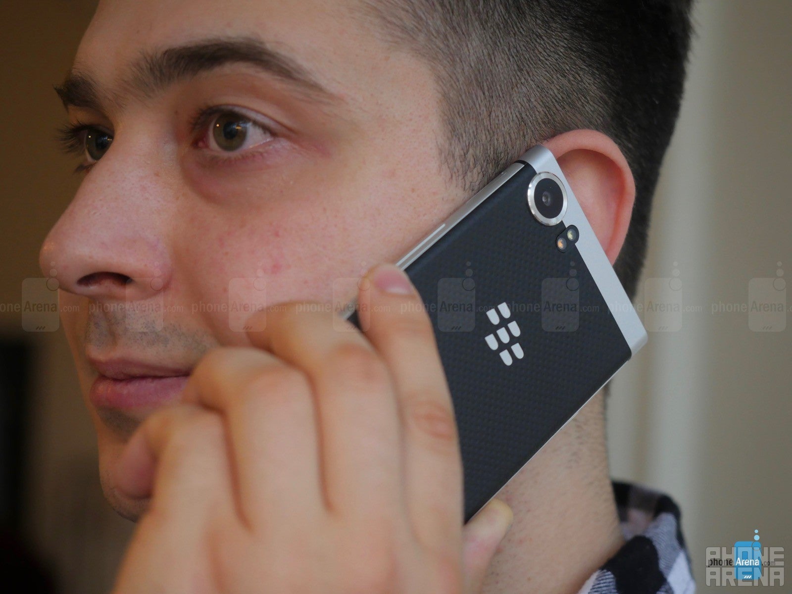 BlackBerry KEYone preview: let's bring the physical keyboard back from the dead!