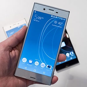 Sony Xperia XZs hands-on: a minor refresh with a fancy new camera