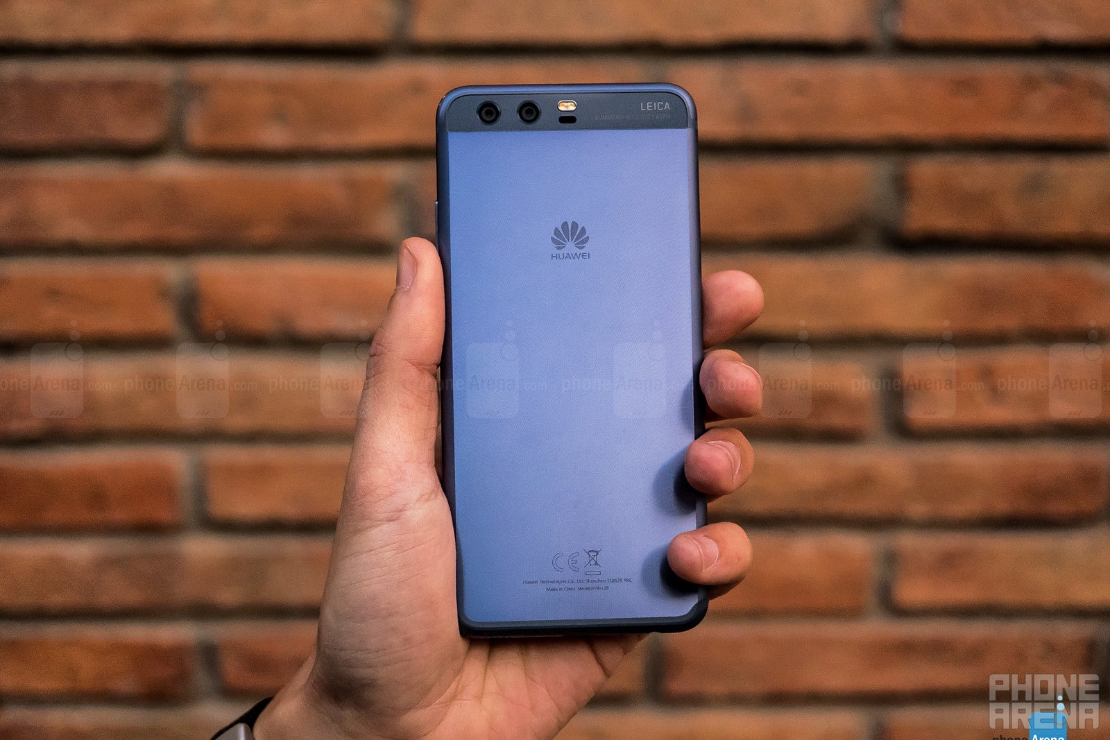 Huawei P10 vs Huawei P9: Never change a winning team