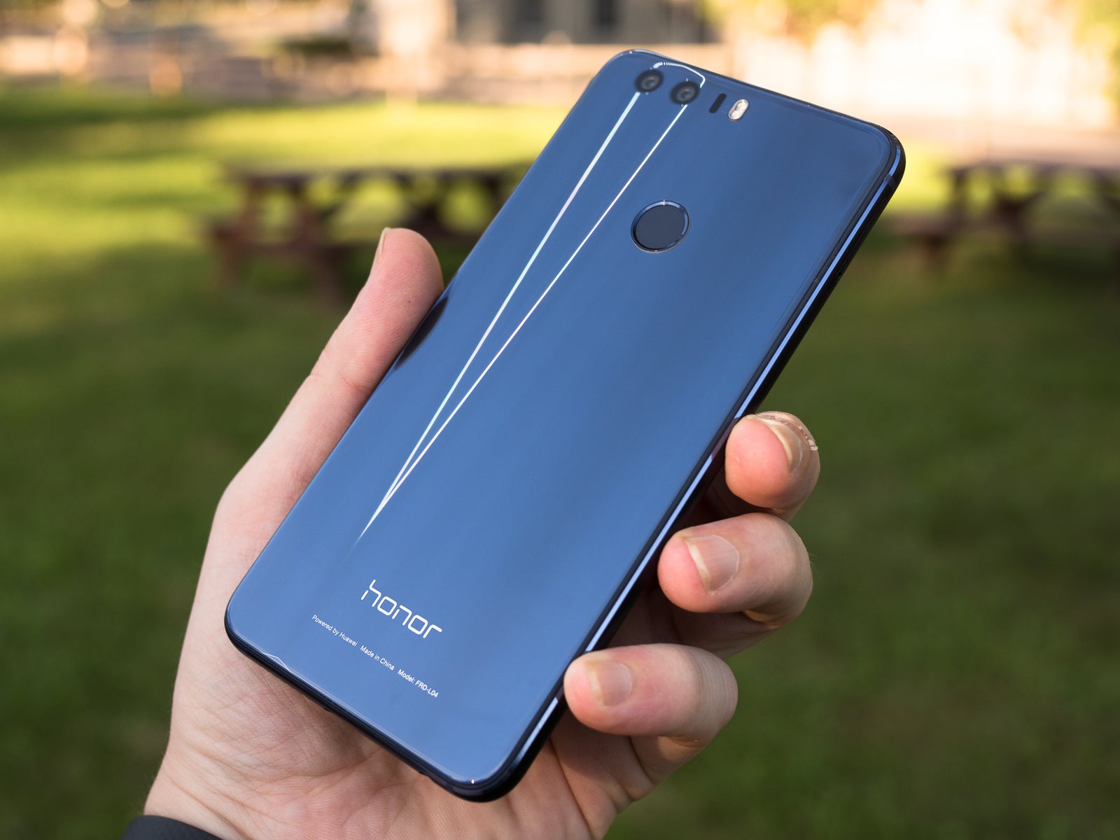 Dual-camera Honor 8 on sale at Newegg: the 64GB version going for $320, the 32GB one - $300