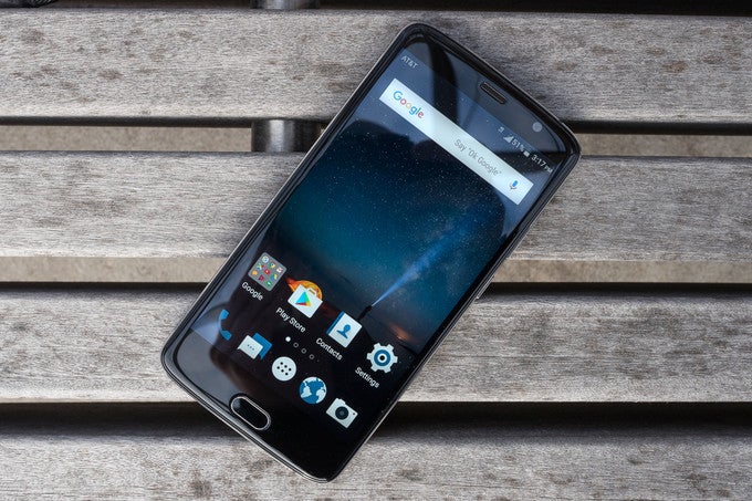 The first software update for the ZTE Blade V8 Pro brings performance enhancements and more