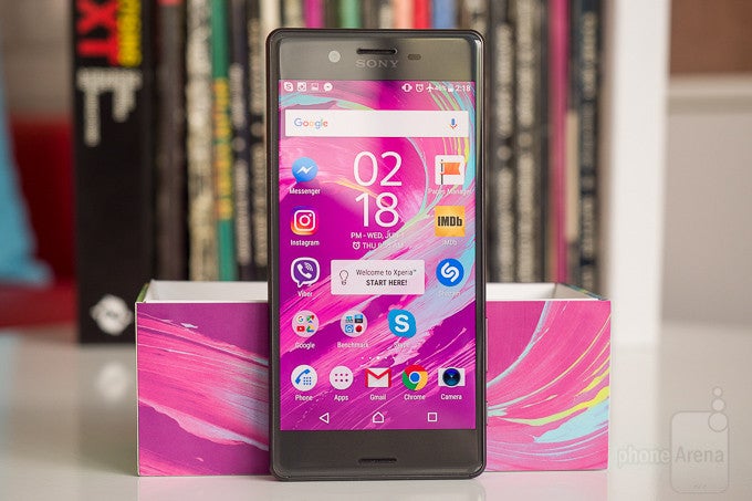The attractive Sony Xperia X on sale: get the unlocked 32GB Graphite Black US version for $269.99