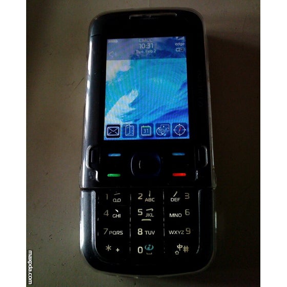 Three year old Nokia 5700 now seen running the BlackBerry OS?