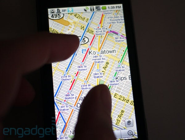 Google Maps with multitouch now for the Motorola DROID