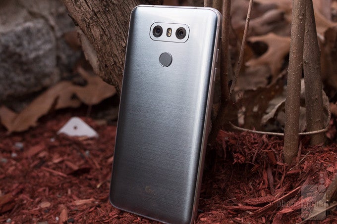 The LG G6, looking at you like a robot surprised to be caught nude in the wilderness - Verizon launched its LG G6 pre-orders while you were sleeping